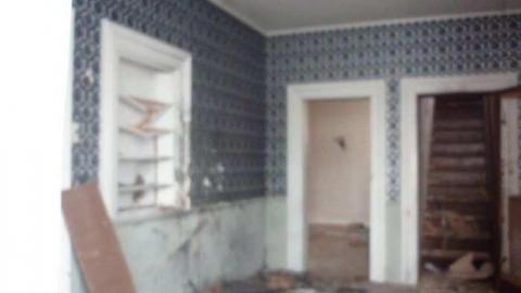 house - Medway-Road-Violated-Beauty44.jpg