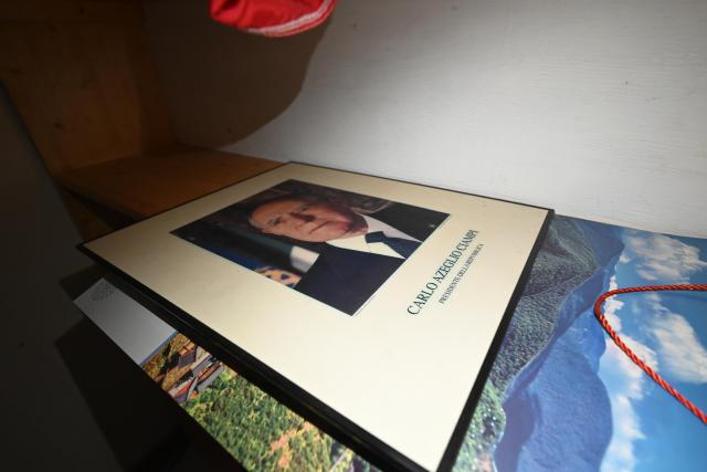 Dylan Condos photo 2