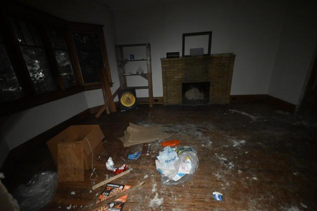 Keewatin Park - Toronto, Ontario