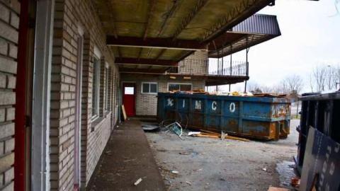 '12 visit - Royal-Motel18.jpg