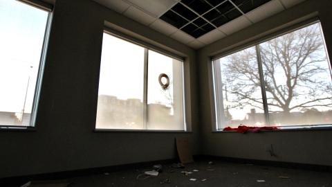 Bank, In Its Straight Angled Glory FT. The ONE Unit - IMG_8508.JPG