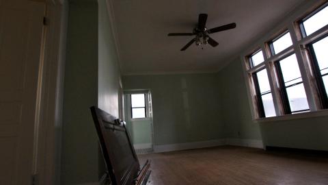 Ye Olde Apartments (+ Exteriors) - IMG_8518.JPG