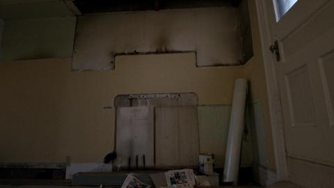 Ye Olde Apartments (+ Exteriors) - IMG_8520.JPG