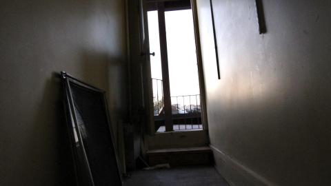 Ye Olde Apartments (+ Exteriors) - IMG_8527.JPG