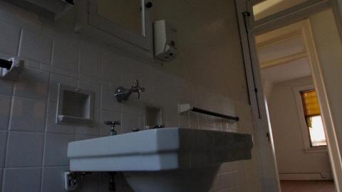 Ye Olde Apartments (+ Exteriors) - IMG_8555.JPG