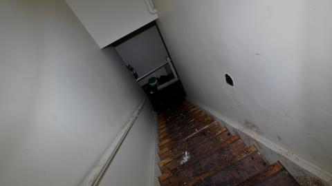 Ye Olde Apartments (+ Exteriors) - IMG_8607.JPG