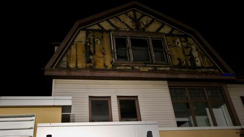 Ye Olde Apartments (+ Exteriors) - IMG_8623.JPG