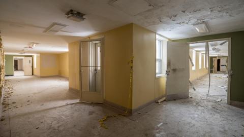 Fall 2018 - Abandoned Ontario Jail and Denention Centre Urban Exploration-10.jpg