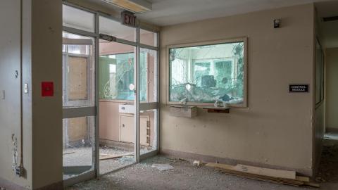 Fall 2018 - Abandoned Ontario Jail and Denention Centre Urban Exploration-27.jpg