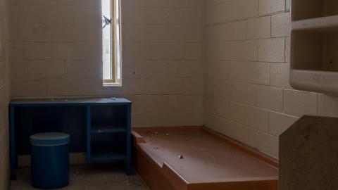 Fall 2018 - Abandoned Ontario Jail and Detention Centre Urban Exploration-1.jpg