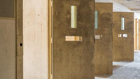 Fall 2018 - Abandoned Ontario Jail and Detention Centre Urban Exploration-18.jpg