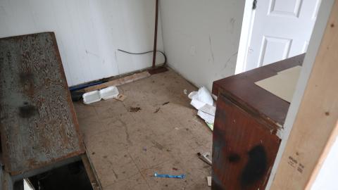 The basement of this place would be the perfect sex dungeon - IMG_0422.JPG