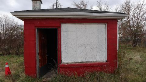 Photo from The basement of this place would be the perfect sex dungeon