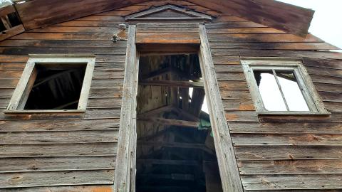 Sinkhole House - 20211120_111712.jpg