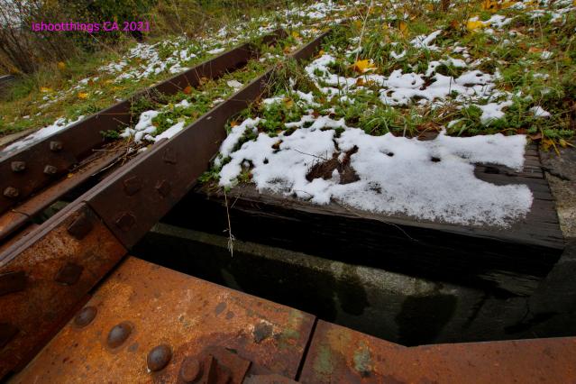 Wellington St Former Canadian National Railway Bridge photo 4