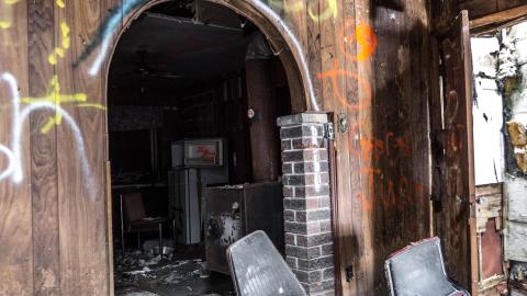 Beamsville 1980s Holding Yard House - Lincoln, Ontario