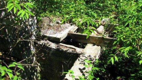 Granite Castle - 281782_239762592709051_100000259369560_901090_4840423_n.jpg