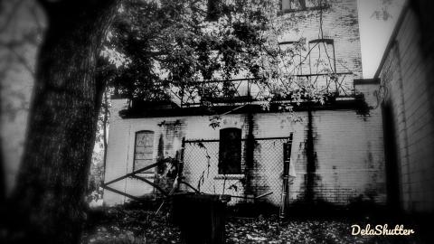 niagara falls apart - Add Watermark_2021_11_06_10_51_24 (35).jpg