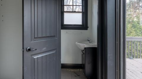 Winter 2021 - abandoned million dollar tudor house and salon (6 of 16).jpg