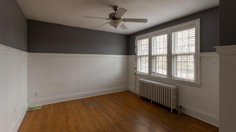 Winter 2021 - abandoned million dollar tudor house and salon (11 of 16).jpg