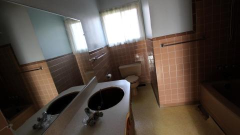 128 Old Mill Road - Nice Basement - IMG_9775.JPG