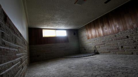 128 Old Mill Road - Nice Basement - IMG_9793.JPG