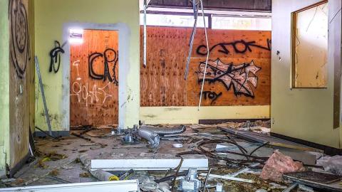 Stocks and Bonds - November 21st, 2021 - psx_20211121_171901_51697502580_o.jpg