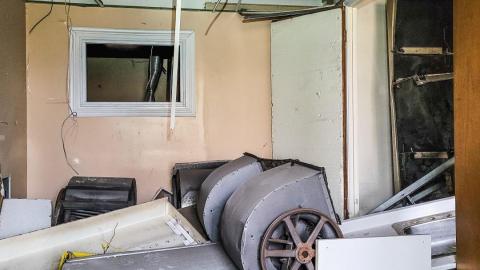 Stocks and Bonds - November 21st, 2021 - psx_20211121_182955_51696613441_o.jpg