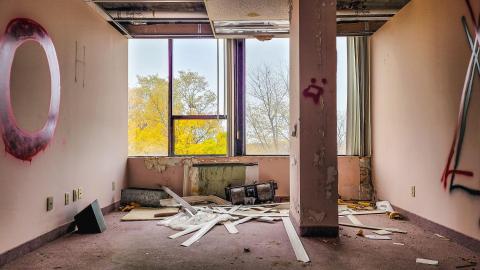 Stocks and Bonds - November 21st, 2021 - psx_20211121_213730_51697499625_o.jpg