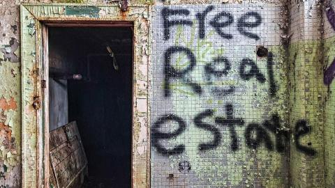 Sunshine Palace - November 21st, 2021 - psx_20211120_222406_51695016059_o.jpg