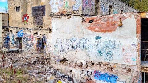 Barber Paper Mill - November 28th, 2021 - psx_20211127_200257_51711859266_o.jpg