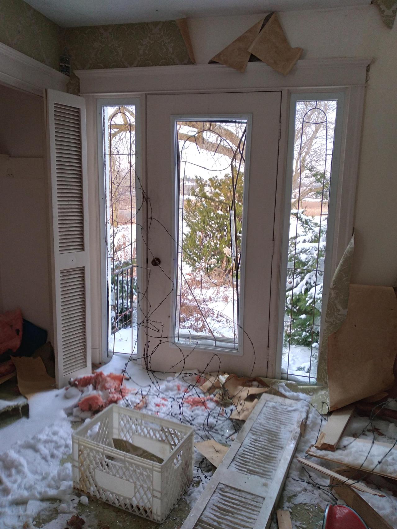 Cold December Day - abandonhouse12.jpg
