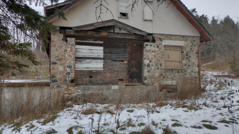 Party House! - IMG_20211223_153707198_HDR.jpg