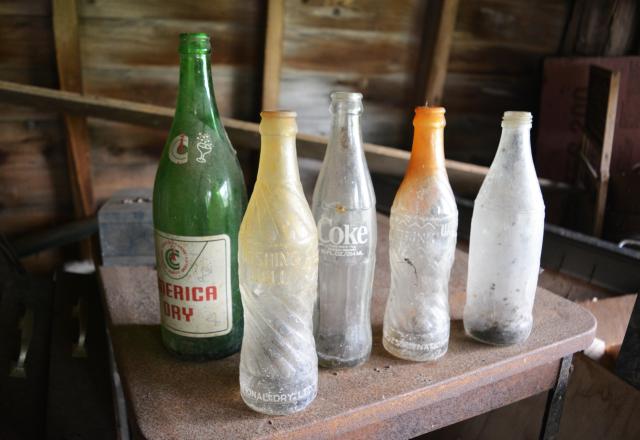 Something Thumping photo 3