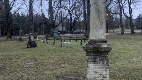 Kilbride United Cemetery New Years Eve 2021 - IMG_3686.JPG