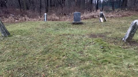 Kilbride United Cemetery New Years Eve 2021 - IMG_3688.JPG