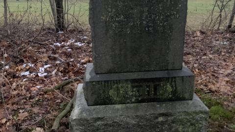 Kilbride Presbyterian Pioneer Cemetery New Years Eve 2021 - IMG_3707.JPG