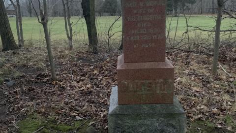 Kilbride Presbyterian Pioneer Cemetery New Years Eve 2021 - IMG_3709.JPG