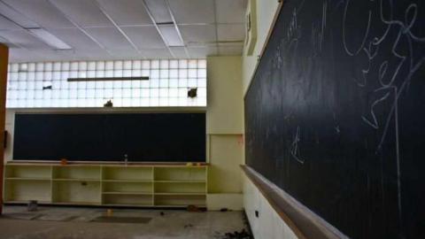 '12 visit - Bowmanville-Senior-Public-School102.jpg