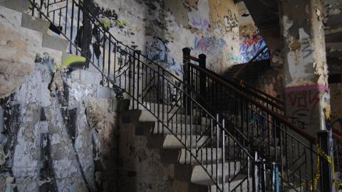 No. 9 - February 2014 - 4.jpg