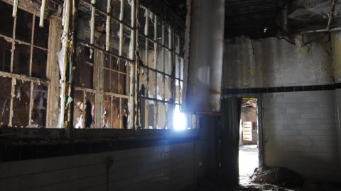 No. 9 - February 2014 - 7.jpg