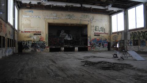 No. 9 - February 2014 - 18.jpg