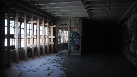 No. 9 - February 2014 - 29.jpg