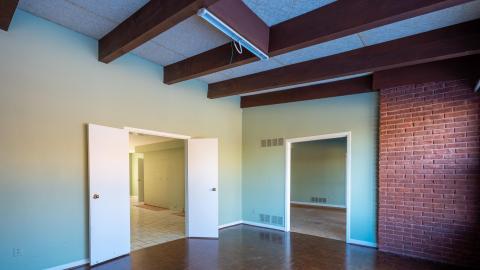 January 2022 - abandoned toronto bridle path mansion-32.jpg