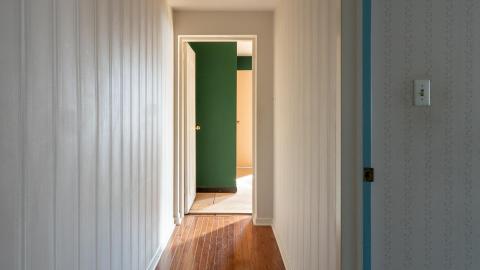 January 2022 - abandoned toronto bridle path mansion-43.jpg