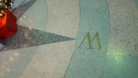 Empty Market Squares - 20211129_170723.jpg