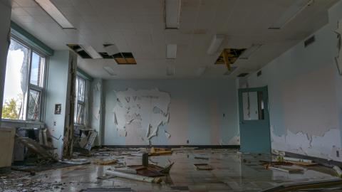 Medical Building - Oct '21 - PinkNBlueII02.jpg