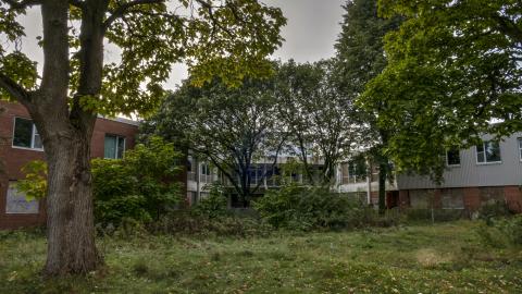 Medical Building - Oct '21 - OvergrownIII01.jpg