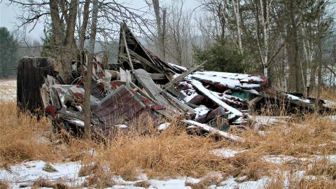 Collapsed Garage photo 4