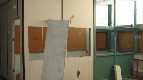 Crooked Overexposed Low-Res Photos From A Decade Ago - October 2012 - IMG_2373.JPG